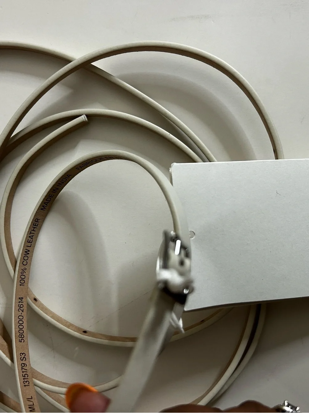 NWT (size M/L) COS SKINNY DOUBLE-WRAP LEATHER BELT - Picture 4 of 6